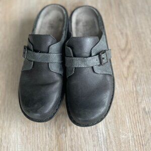 Naot Black Leather Avignon Buckle Slip on Mule Clog